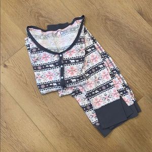 Victoria’s Secret Waffle-Knit Pajama Set in Large